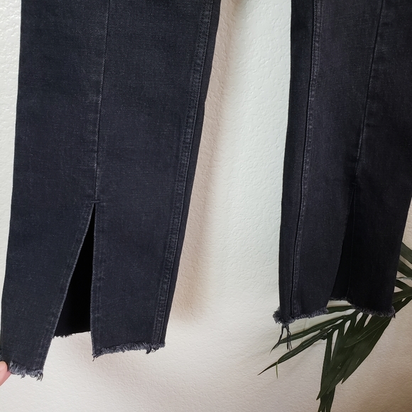 Abercrombie & Fitch Black High Rise Jeans - Picture 7 of 14